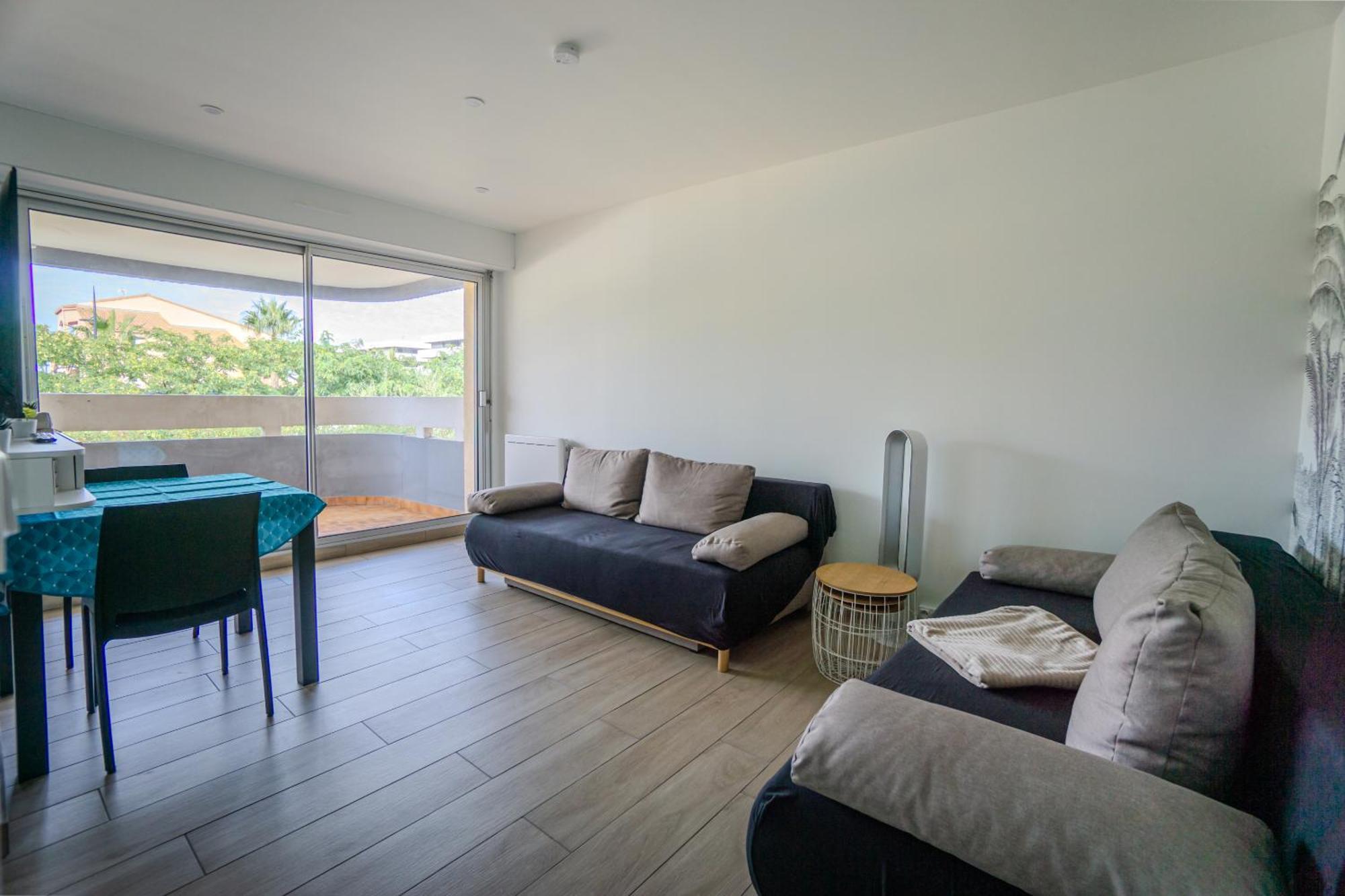 Confort Au Barcares Apartment